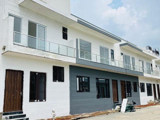 3 BHK Independent House in Noida Extension for resale Greater Noida. The reference number is 17767120