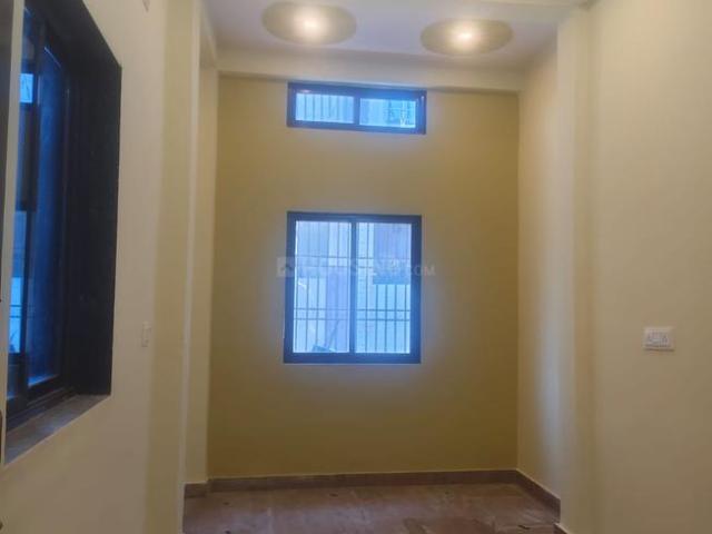 3 BHK Independent House in Paharia for resale Varanasi. The reference number is 20279420