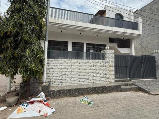3 BHK Independent House in Peer Muchalla for resale Zirakpur. The reference number is 19832427