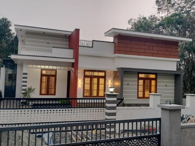 3 BHK Independent House in Perumbavoor for resale Kochi. The reference number is 16355077