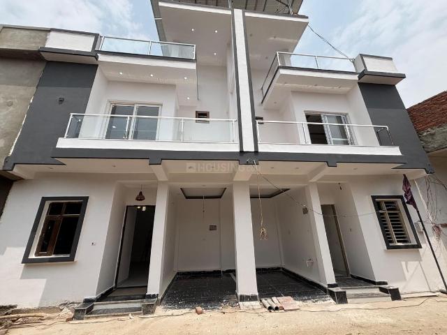 3 BHK Independent House in Phase 2 for resale Noida. The reference number is 17463902