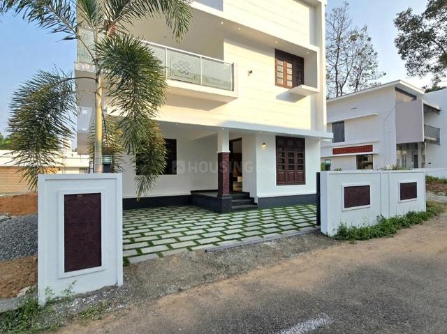 3 BHK Independent House in Pukkattupady for resale Kochi. The reference number is 16646798