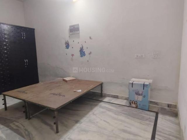 3 BHK Independent House in Raman Reiti for rent Vrindavan. The reference number is 20478235