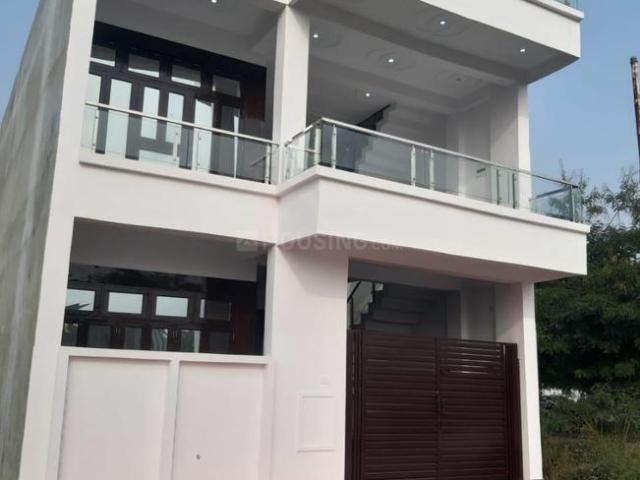 3 BHK Independent House in Roberts Lines for resale Amar Shaheed Path. The reference number is 17197882