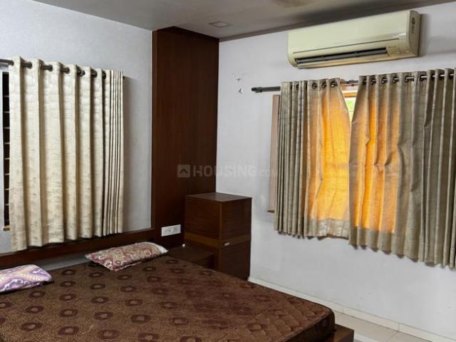 3 BHK Independent House in Science City for rent Ahmedabad. The reference number is 20449383