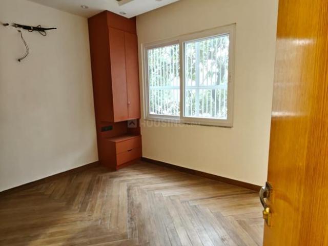 3 BHK Independent House in Safdarjung Enclave for resale New Delhi. The reference number is 20389371