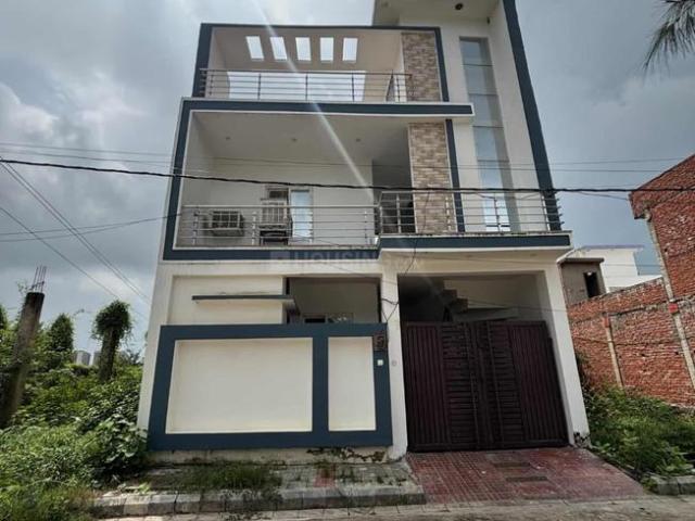 3 BHK Independent House in Sarojini Nagar for resale Lucknow. The reference number is 20887234