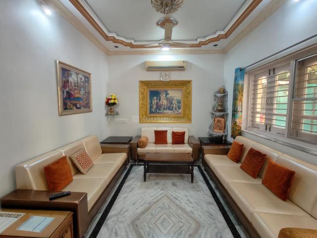 3 BHK Independent House in Satellite for resale Ahmedabad. The reference number is 20459192