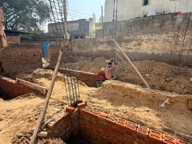 3 BHK Independent House in Sector 105 for resale Gurgaon. The reference number is 19374375