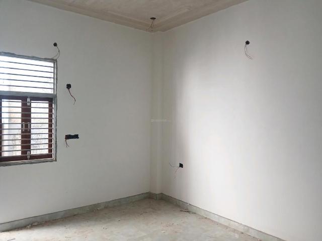 3 BHK Independent House in Sector 105 for resale Gurgaon. The reference number is 19395262