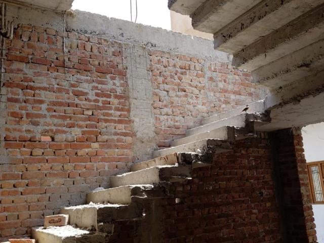 3 BHK Independent House in Sector 101 for resale Noida. The reference number is 20104399
