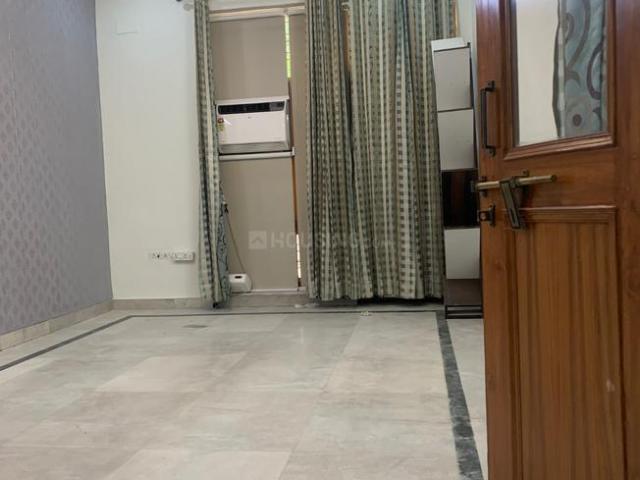 3 BHK Independent House in Sector 10A for rent Gurgaon. The reference number is 20215846