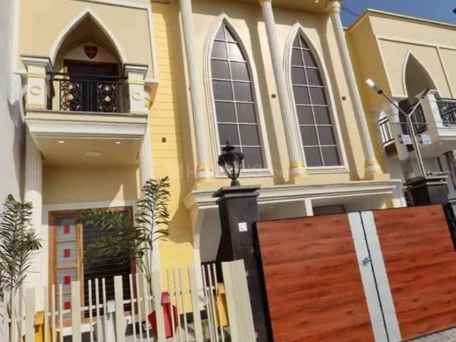 3 BHK Independent House in Sector 115 for resale Sahibzada Ajit Singh Nagar. The reference number is 17071914