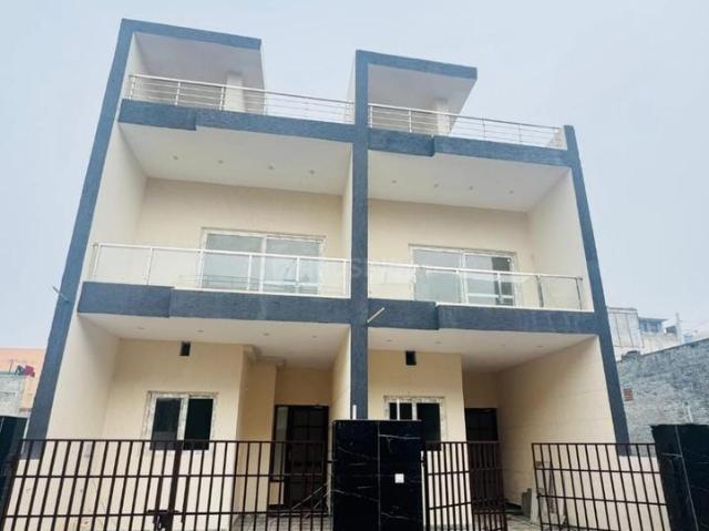 3 BHK Independent House in Sector 127 for resale Sahibzada Ajit Singh Nagar. The reference number is 17221256