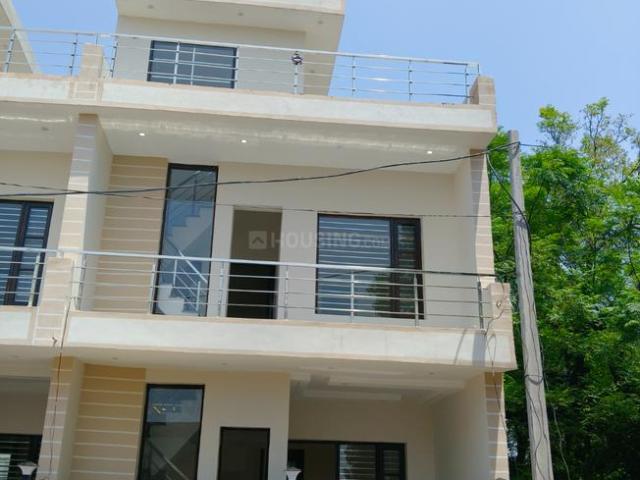 3 BHK Independent House in Sector 123 for resale Mohali. The reference number is 20704404