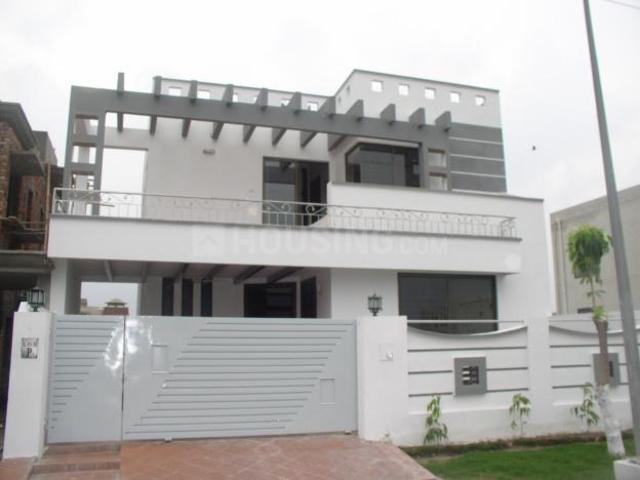 3 BHK Independent House in Sector 14 for rent Gurgaon. The reference number is 20234670