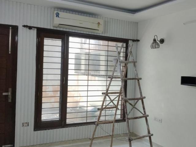 3 BHK Independent House in Sector 23 for rent Gurgaon. The reference number is 20191808
