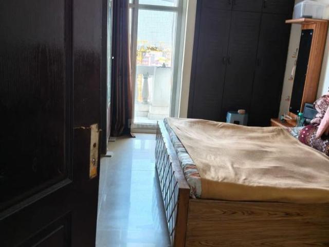 3 BHK Independent House in Sector 26 for rent Noida. The reference number is 19415844