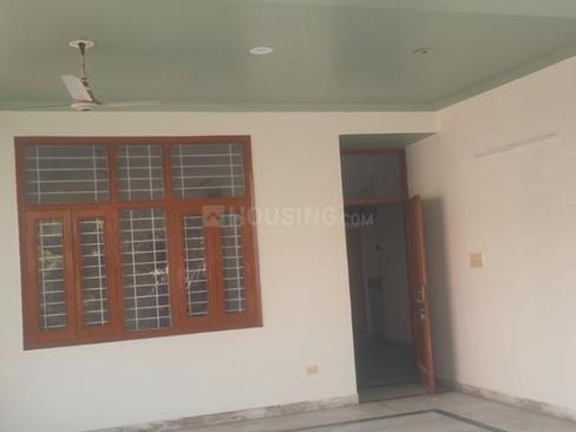3 BHK Independent House in Sector 50 for rent Noida. The reference number is 18981166