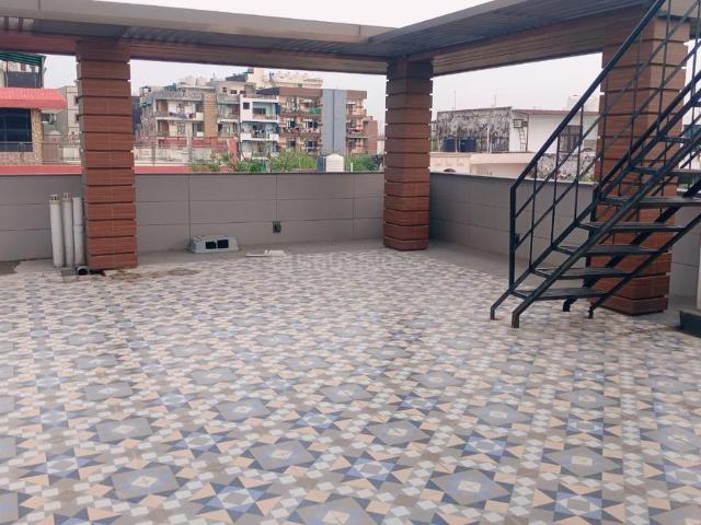 3 BHK Independent House in Sector 50 for rent Noida. The reference number is 20631968