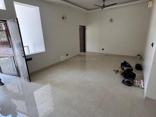 3 BHK Independent House in Sector 72 for rent Noida. The reference number is 20132845
