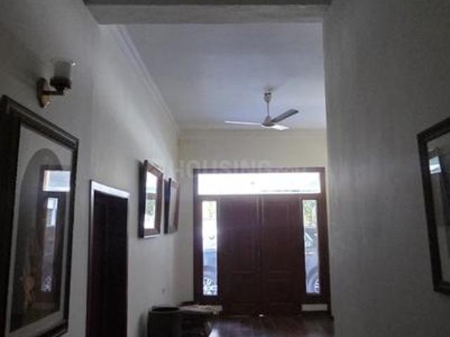 3 BHK Independent House in Sector 8 for resale Chandigarh. The reference number is 20954340