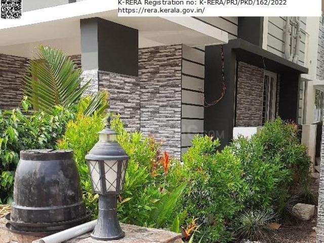 3 BHK Independent House in Shoranur for resale Palakkad. The reference number is 17714955