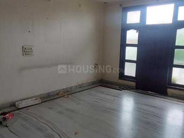 3 BHK Independent House in Shahdara for rent New Delhi. The reference number is 17789016