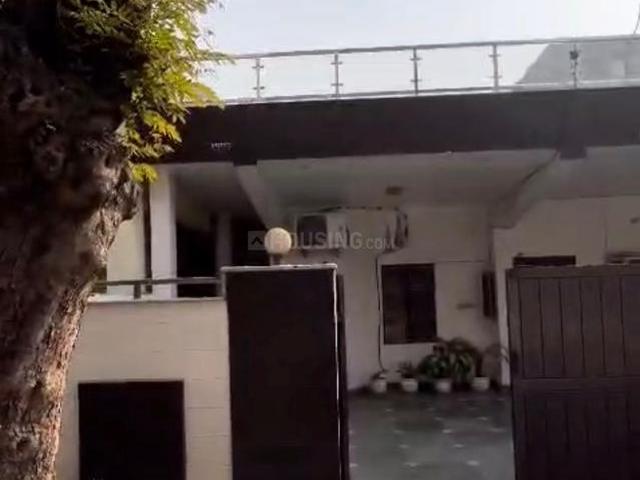 3 BHK Independent House in Shastri Nagar for resale Ghaziabad. The reference number is 20703192