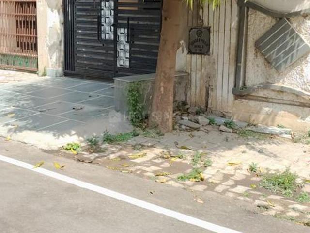 3 BHK Independent House in Shastri Nagar for resale Meerut. The reference number is 19747174