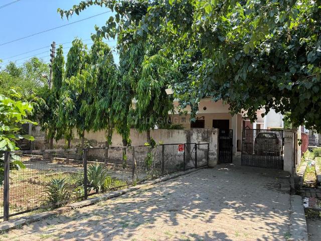 3 BHK Independent House in Shastri Nagar for resale Meerut. The reference number is 20238679