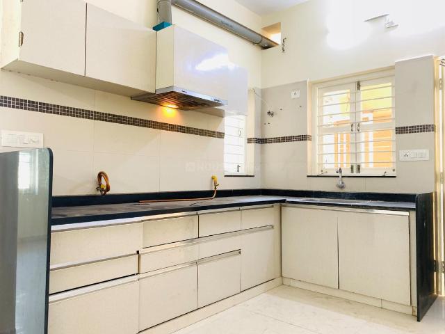 3 BHK Independent House in South Bopal for rent Ahmedabad. The reference number is 20821981