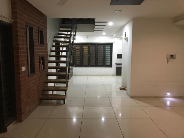 3 BHK Penthouse in Bhayli for resale Vadodara. The reference number is 20460235