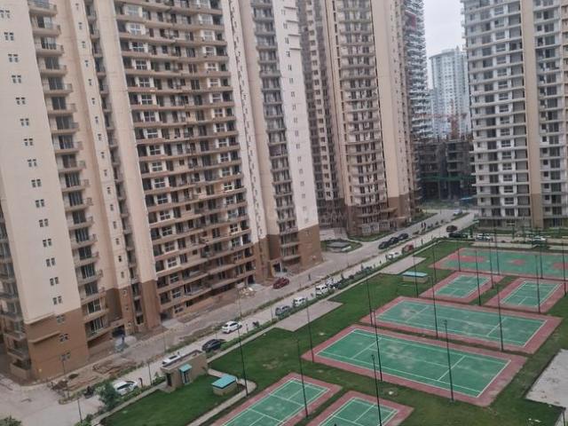 3 BHK Penthouse in Sector 107 for rent Noida. The reference number is 19984720