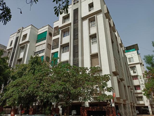 3 BHK Penthouse in Shyamal for resale Ahmedabad. The reference number is 20115290
