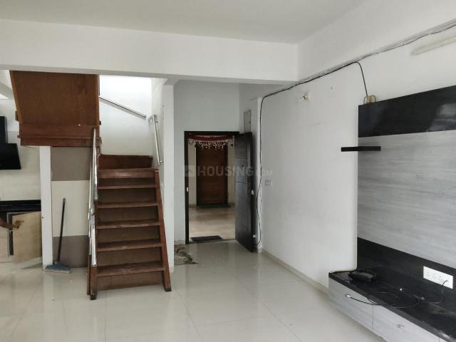 3 BHK Penthouse in Vaishno Devi Circle for rent Ahmedabad. The reference number is 20281083