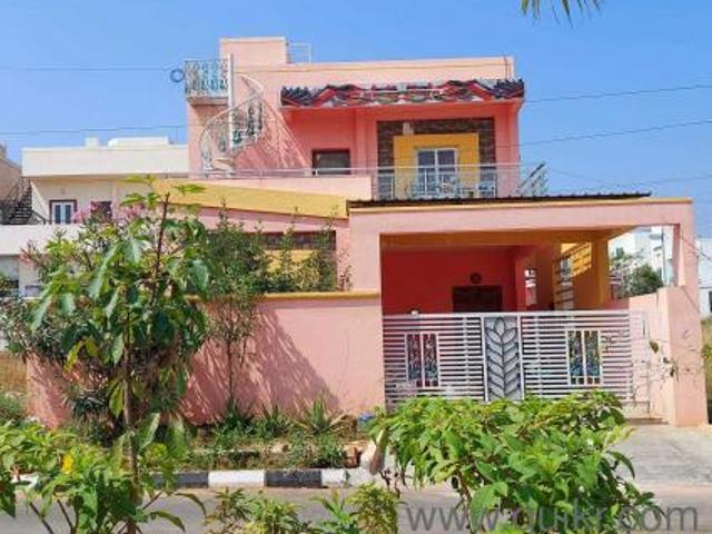 3 BHK rent Villa in Hosur Road, Bangalore