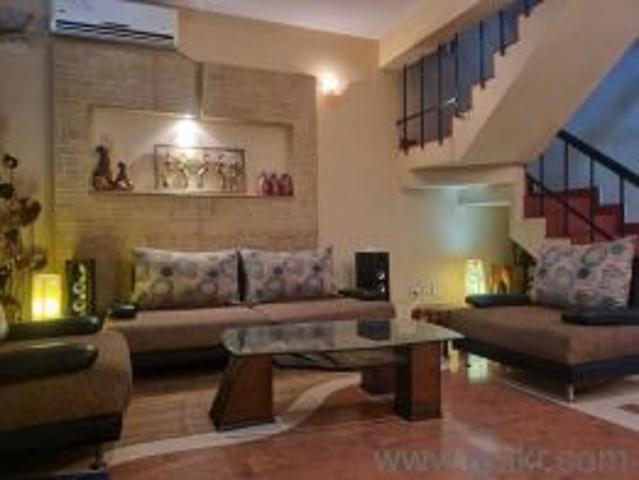 3 BHK rent Villa in Velachery, Chennai