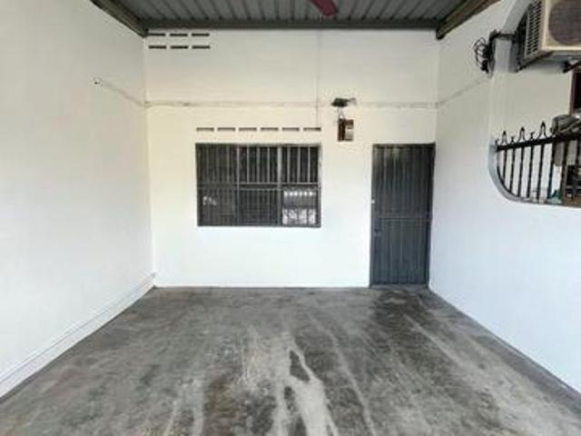 3 Bilik Rumah Murah 2 Tingkat dekat Gunung Lambak