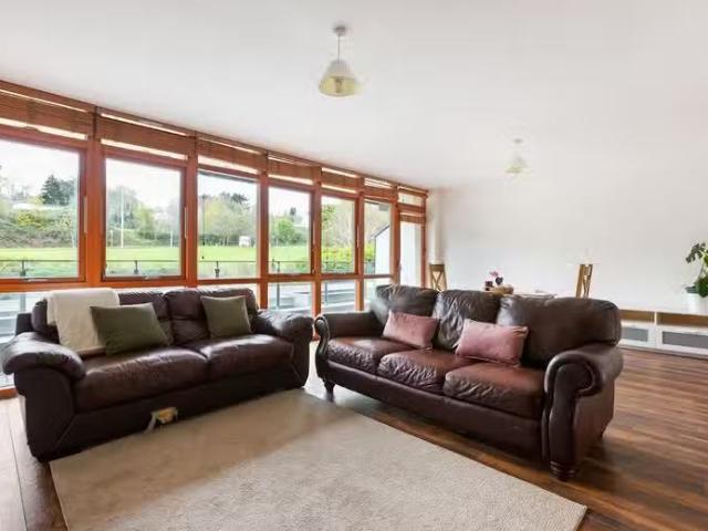 3 Blackthorn Hall, Sandyford, Dublin 18