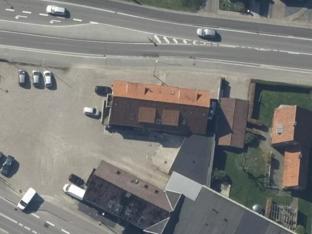 3 boliglejemål & 3 erhvervslejemål