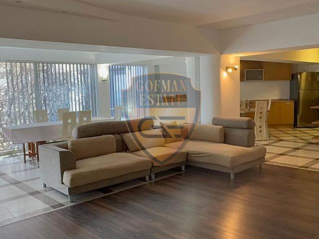 3 camere 170mp gradina Faleza Nord Pescarie vedere la mare, curte tera