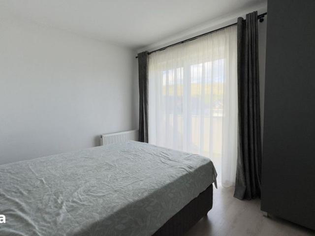 3 camere, 65 mp, 2 balcoane, parcare, Floresti, Tineretului