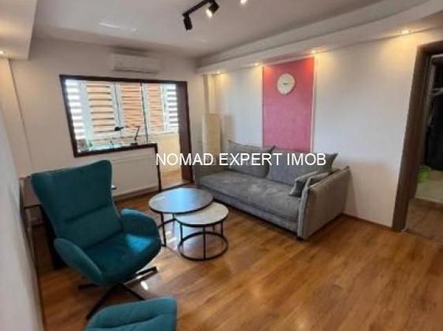 3 camere 80 mp, vedere parc, Bdul Tineretului