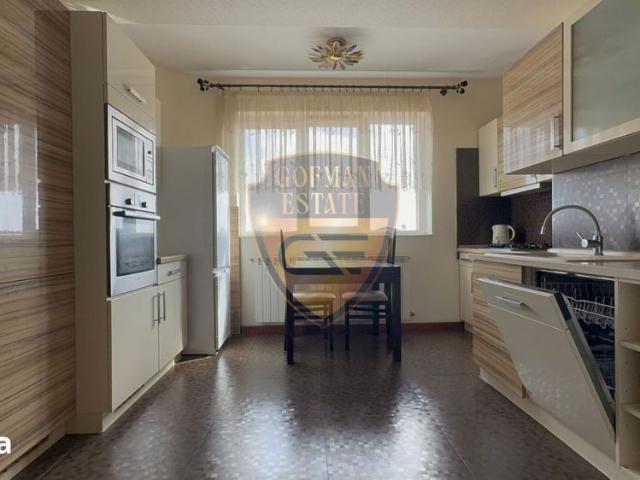 3 camere 180 mp + Parcare privata, modern Peninsula, Centrul Vechi, Pi