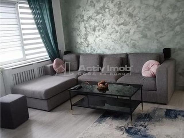 3 camere 1 MAI 63mp etaj 9 din 10 recent renovat complet mob