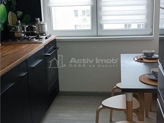 3 camere 1 MAI 63mp etaj 9 din 10 recent renovat complet mob