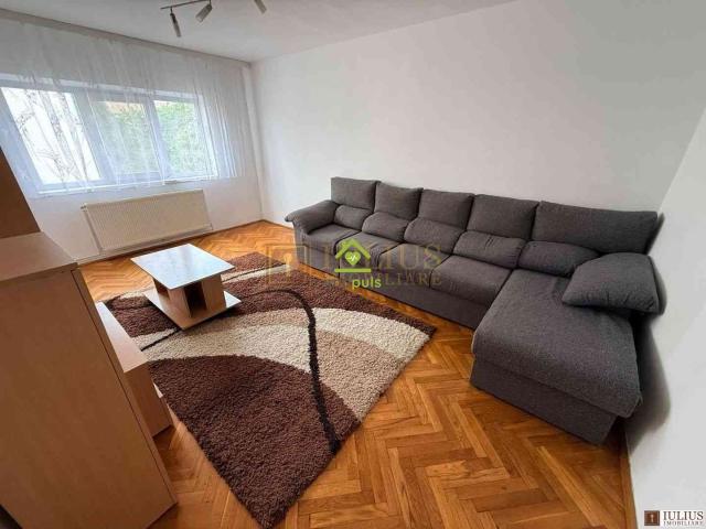 3 camere| 2 bai| Zona Soarelui| centrala proprie| familie sau cuplu|