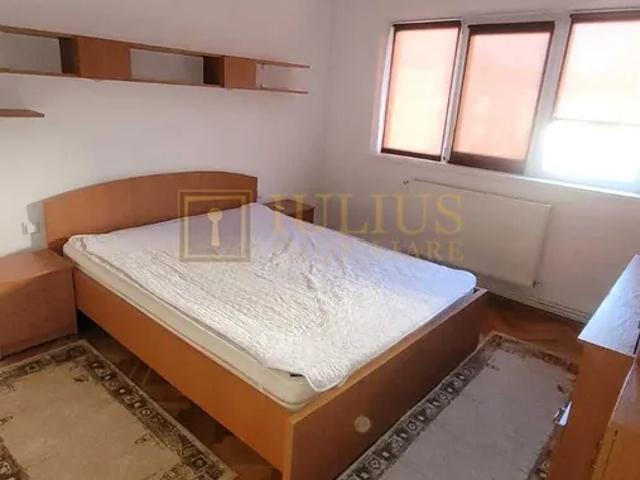 3 camere| 2 bai| Zona Soarelui| centrala proprie| ideal pentru o familie|