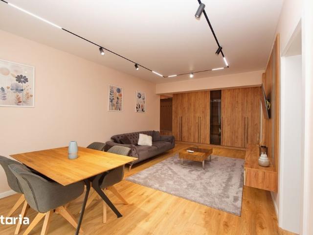 3 Camere, Terasă Panoramică și Parcare – Flamingo Luxury, Galați